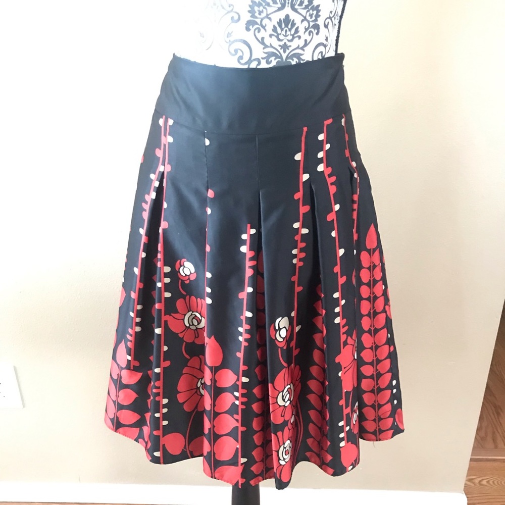 Black/Red Flower Skirt